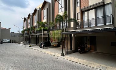 Brand new modern smart House Jakarta Selatan