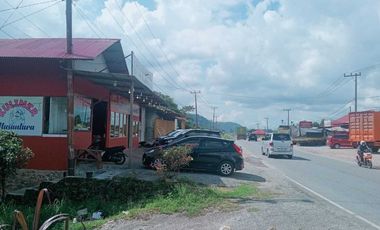 Rumah Luas Dan Strategis Dipinggir Jalan Lintas Arosuka Solok