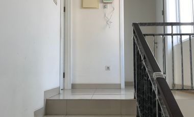 Disewakan Rumah Kosongan Green Puri, Ukuran 8x15 m², Harga Bersahabat