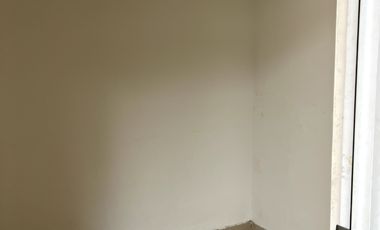 Disewakan Rumah Kosongan Green Puri, Ukuran 8x15 m², Harga Bersahabat