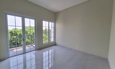 Harga Murah Rumah Brand New 3 Lantai di Gading Residence Kelapa Gading