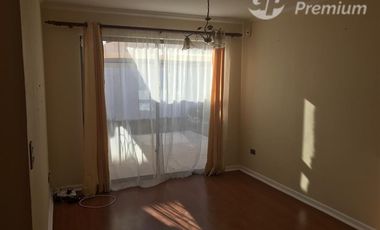 Casa en Venta en Gran Oportunidad de adquirir Hermosa casa en la arboleda sector el milagro 3dormitorios 3 baños, cocina tradicional amoblada.