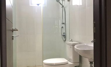 Rumah 2lt 10x22 220m 4KT Cluster Palm Spring JGC Jakarta Garden City