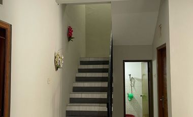 Rumah dijual Maguwo Jogja beserta isiannya, Harga Nego