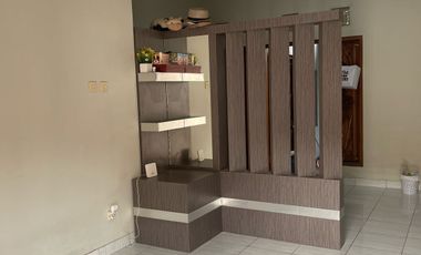 Rumah dijual Maguwo Jogja beserta isiannya, Harga Nego