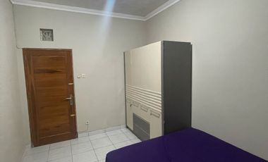 Rumah dijual Maguwo Jogja beserta isiannya, Harga Nego