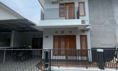 Rumah dijual Maguwo Jogja beserta isiannya, Harga Nego