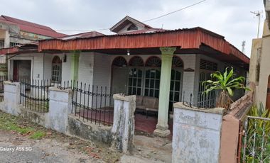 Rumah di gobah tengah kota pekanbaru  dekat LP