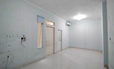 Rumah Siap Huni Pondasi 2Lantai Dlm Komplek di Tl Iskandar Dkt Stasiun