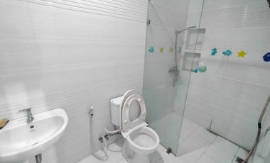 Rumah Siap Huni Pondasi 2Lantai Dlm Komplek di Tl Iskandar Dkt Stasiun