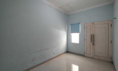 Rumah Siap Huni Pondasi 2Lantai Dlm Komplek di Tl Iskandar Dkt Stasiun