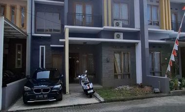 Jual Rumah murah 2 lantai dekat Blok O banguntapan bantul yogyakarta