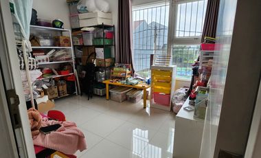 TURUN HARGA 400juta, RUMAH 3 Lantai, di Imperial Gading, Hadap Barat Lebar 7