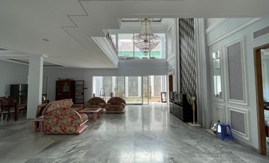 Rumah Lux di Bali, Denpasar tengah, lokasi strategis, bebas banjir