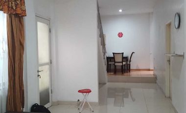 Disewakan Rumah Furnish di Taman Ubud, Karawaci By Rumah Chinida