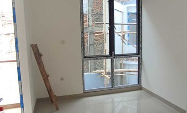 Rumah Murah 2 Lantai SHM di Pramuka sari Jakpus