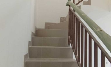 Rumah Murah 2 Lantai SHM di Pramuka sari Jakpus