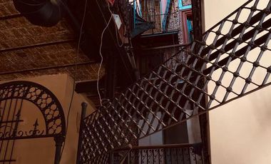 IMPORTANTE ESQUINA EN ALQUILER - monserrat - gran cocina - 720m2