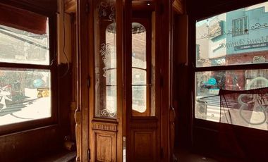 IMPORTANTE ESQUINA EN ALQUILER - monserrat - gran cocina - 720m2