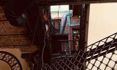 IMPORTANTE ESQUINA EN ALQUILER - monserrat - gran cocina - 720m2