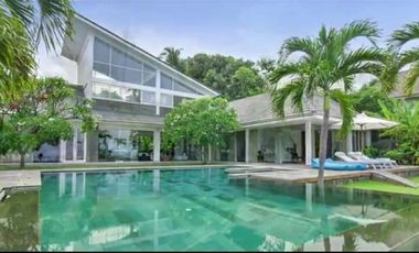Villa Los Pantai Air Sanih  Buleleng Bali Utara