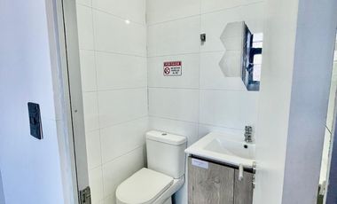 ESPACIOSA OFICINA CON ESTACIONAMIENTO