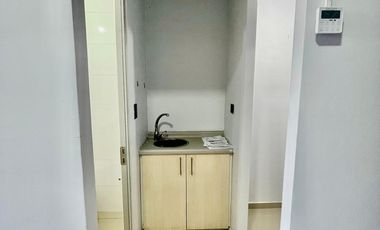 ESPACIOSA OFICINA CON ESTACIONAMIENTO