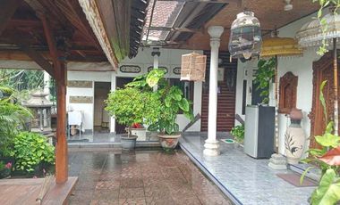 For sale rumah etnik bali 2lt 265m2 cekomaria peguyangan jl5mtr aspal