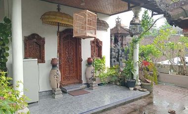 For sale rumah etnik bali 2lt 265m2 cekomaria peguyangan jl5mtr aspal