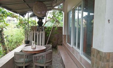 For sale rumah etnik bali 2lt 265m2 cekomaria peguyangan jl5mtr aspal