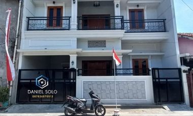DIJUAL RUMAH GENTAN PURBAYAN SOLO