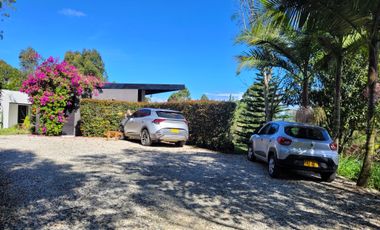 VENDO FINCA PARCELACION VIA RIONEGRO AL CARMEN