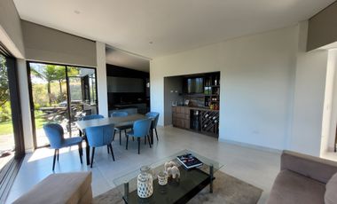 VENDO FINCA PARCELACION VIA RIONEGRO AL CARMEN