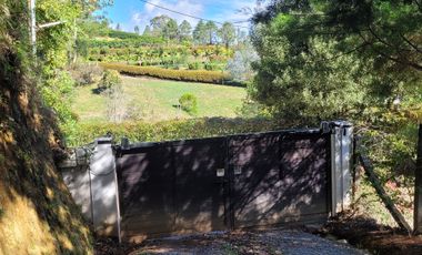 VENDO FINCA PARCELACION VIA RIONEGRO AL CARMEN