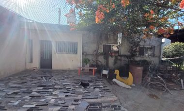 Casa en amplio lote en Theobald, Santa Fe