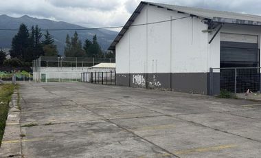 ARRIENDO TERRENO DENTRO DE COMPLEJO SECTOR LA KENNEDY