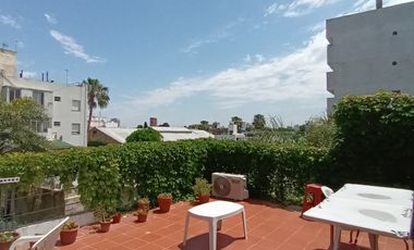 PH EN VENTA DE 7 AMBIENTES CON GRAN TERRAZA EN PALERMO SOHO SIN EXPENSAS