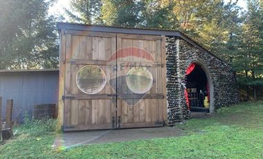 propiedad multifuncional turística y vitivinícola