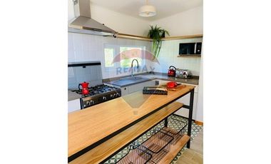 propiedad multifuncional turística y vitivinícola