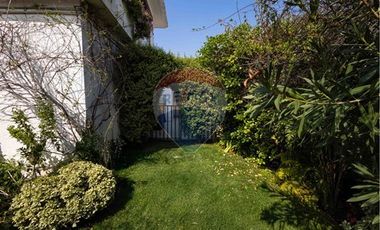 CASA SECTOR COLEGIO SAN IGNACIO/ SAN GABRIEL