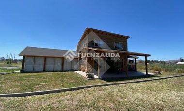 Casa en Venta en CAMINO CARAMPANGUE CON EL LABRADOR