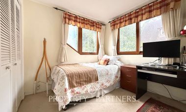 Andalué luminosa casa en sector con excelente conectividad