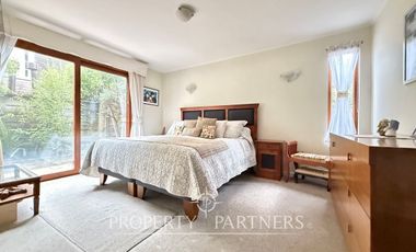 Andalué luminosa casa en sector con excelente conectividad