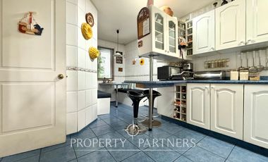 Andalué luminosa casa en sector con excelente conectividad