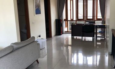 Turun Harga Jual Cepat Rumah Cantik Minimalis Baru Renovasi Furnished di Sayap Rajawali Timur