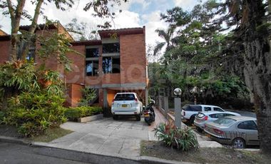 ARRIENDO de CASAS en ENVIGADO