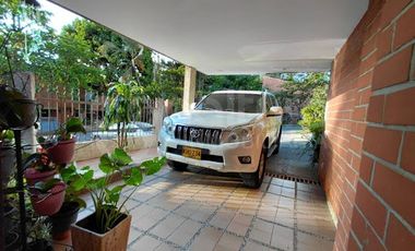 ARRIENDO de CASAS en ENVIGADO