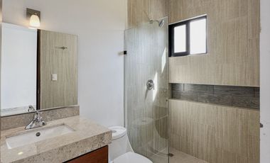 Casa en venta de 4 habitaciones con detalles de lujo en Bosques de Conkal 3