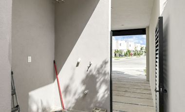 Casa en venta de 4 habitaciones con detalles de lujo en Bosques de Conkal 3