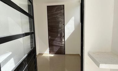 Casa de 4 recamaras en privada al norte de la ciudad